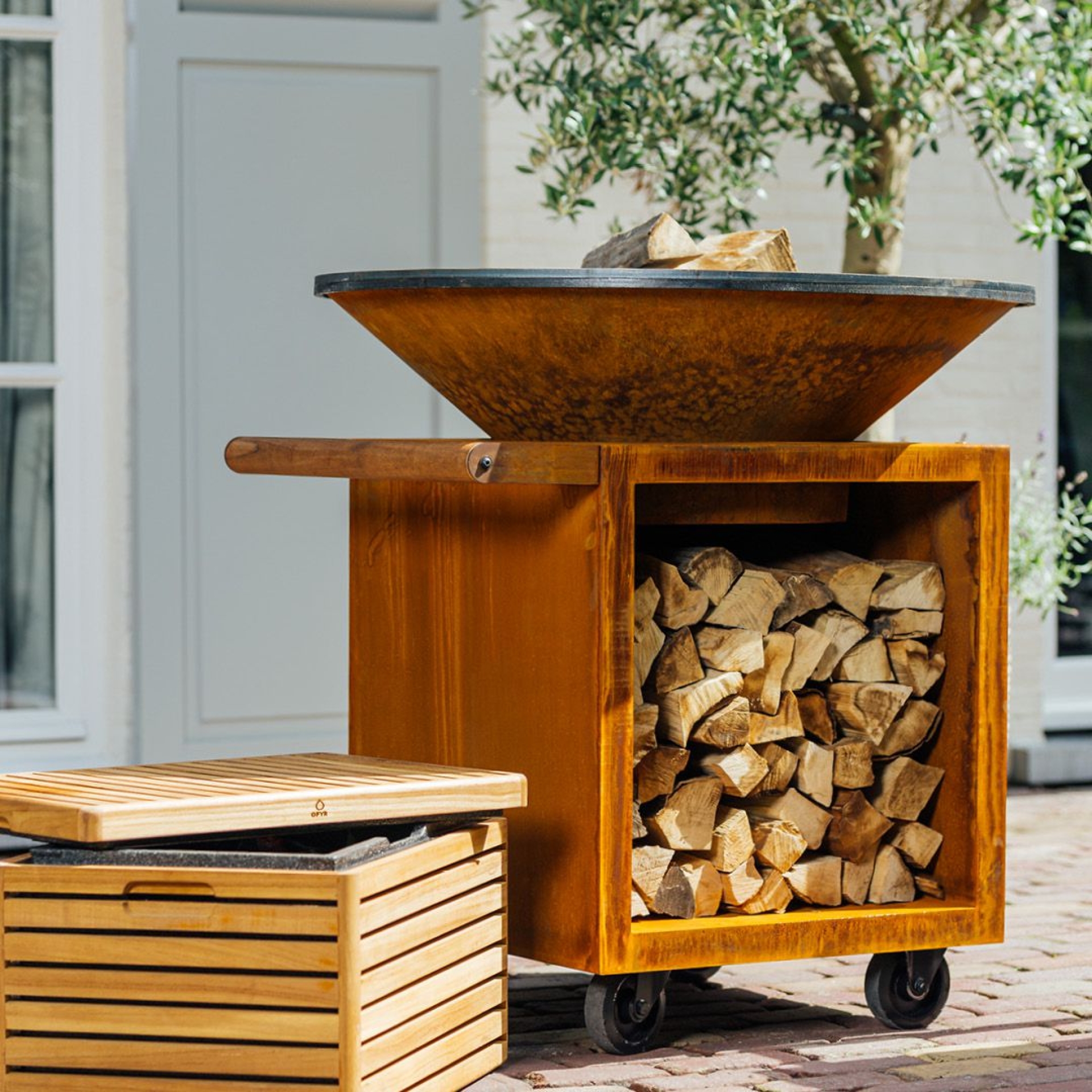 Preview: OFYR Classic Storage Corten 100 PRO Feuerplattengrill Preview: Ofyr Pro 100 Storage Corten